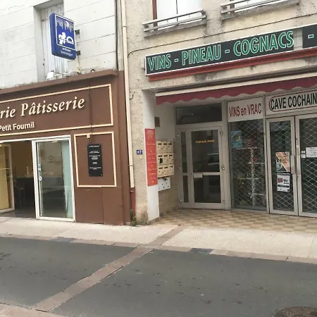 Location 2 Pièces à Apartamento *